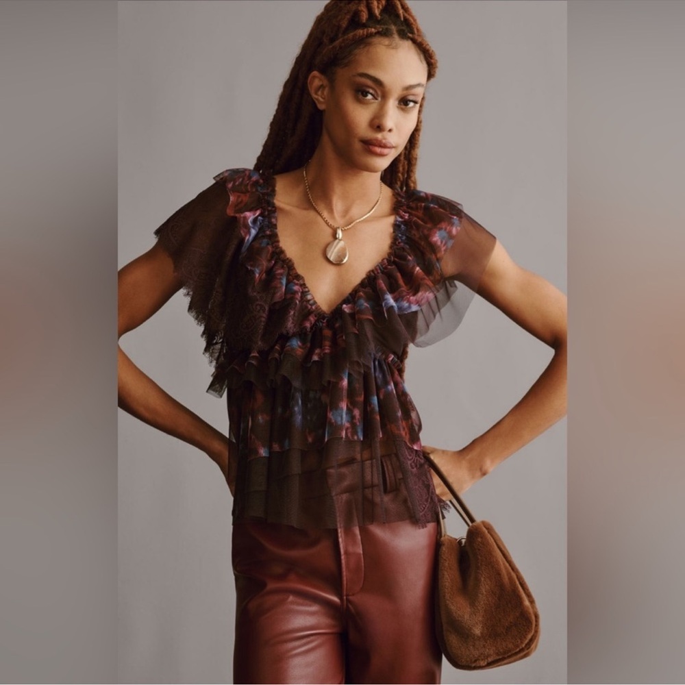 ANTHROPOLOGIE tule/lace mix ruffled top | L